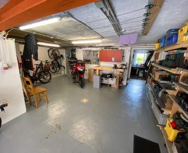 garage 3